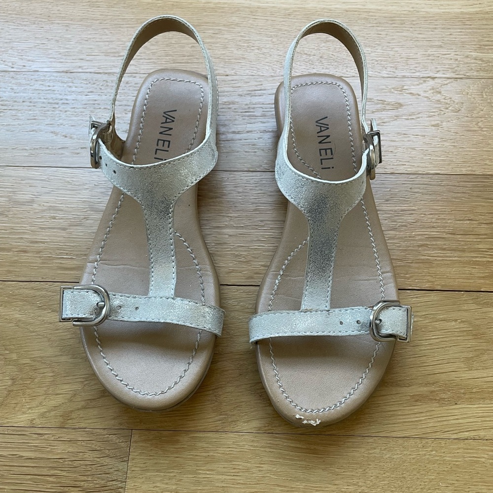 VANELI Shiny Silver Strap Sandals Woman size 4.5